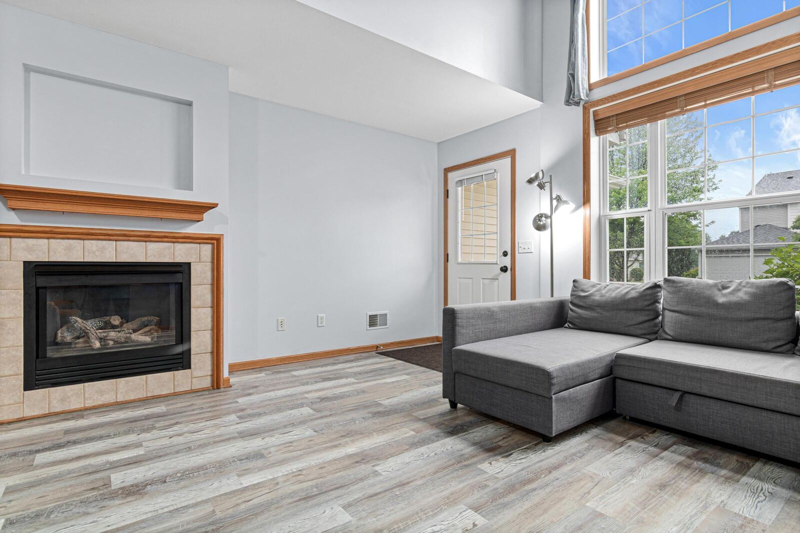 Property Photo: 2765 Wagon Wheel Trail MN 55318
