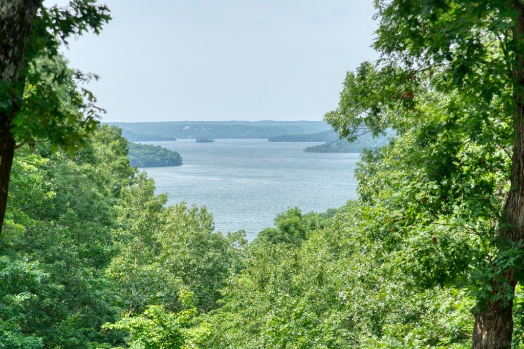 Property Photo: 122 Hillcrest Road AR 72631
