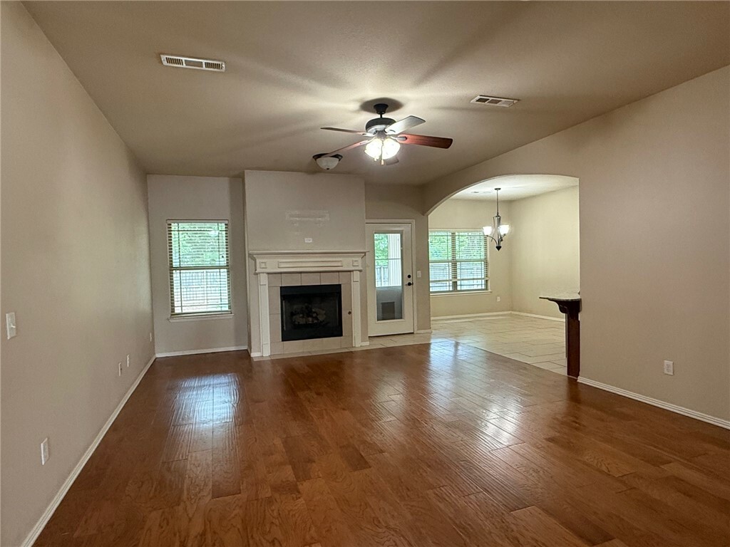 Property Photo:  1353 S Blue Willow Avenue  AR 72701 