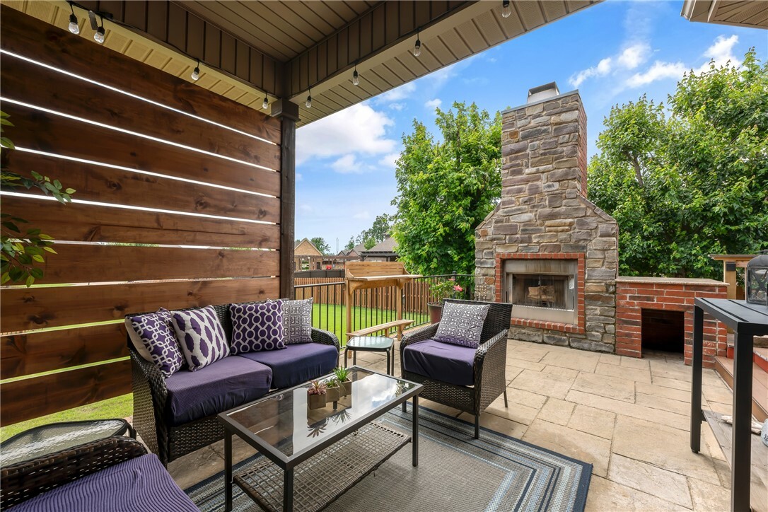 Property Photo: 2314 S Mont Blanc Avenue AR 72758