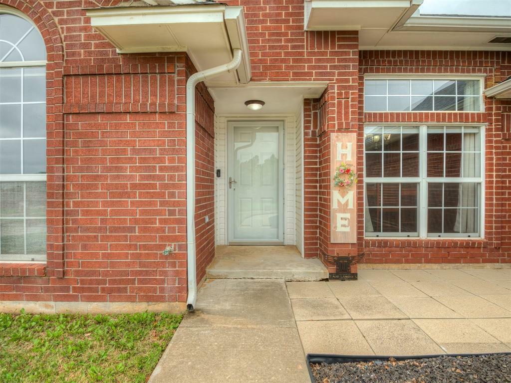 Property Photo: 291 Harvest Hills OK 73045