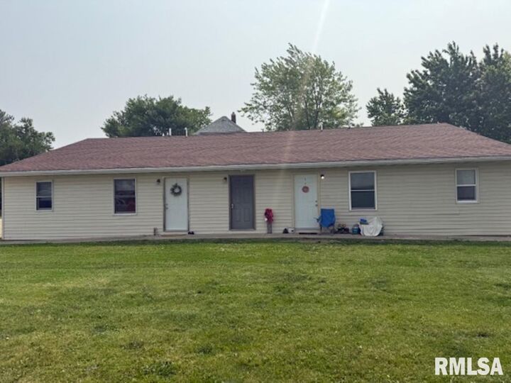 102 Main Street  Camp Grove IL 61424 photo