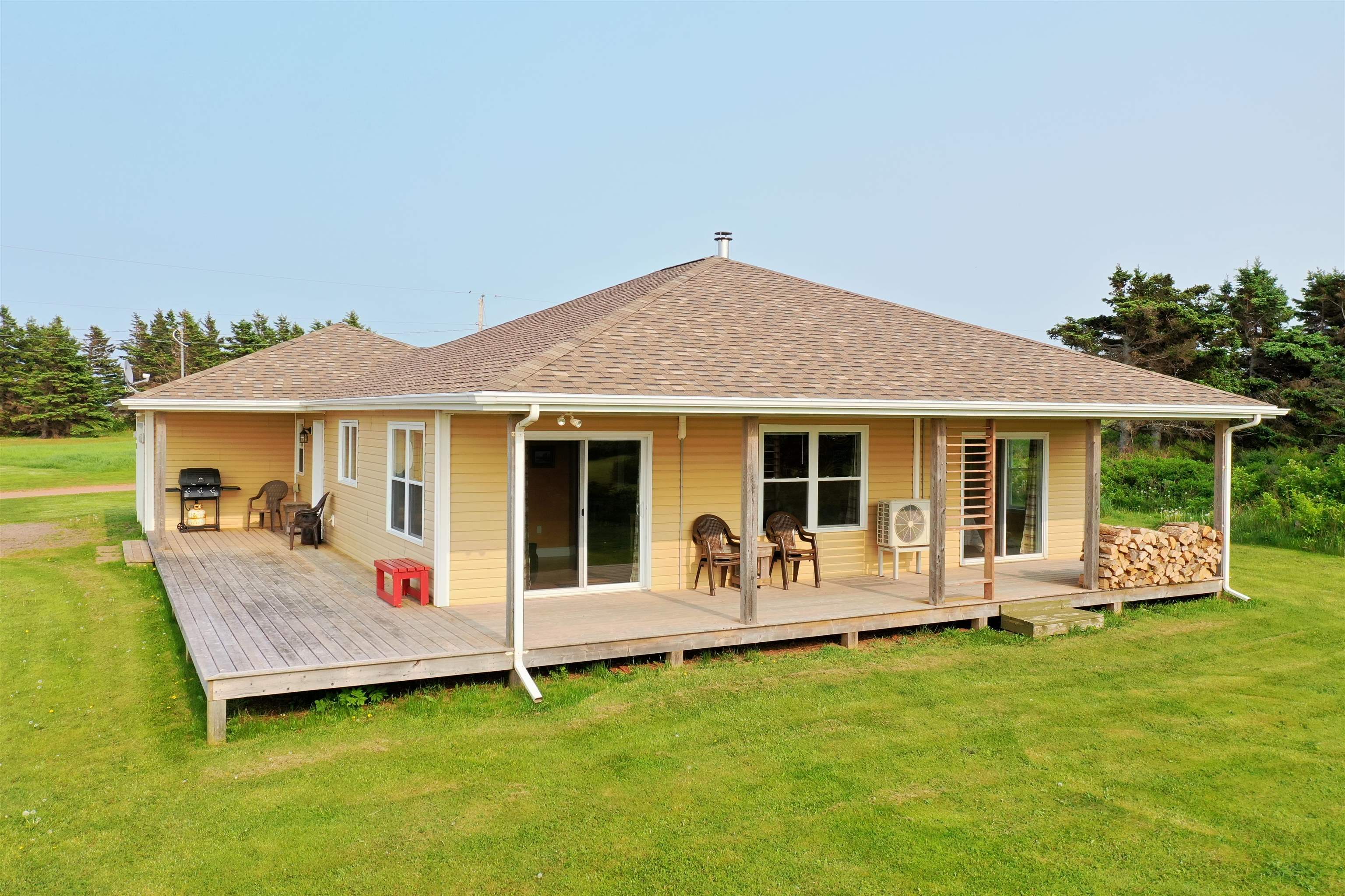Property Photo: 32 Sunset Lane PE C0A 1N0