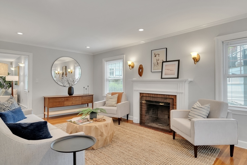 Property Photo: 100 Summit MA 02446