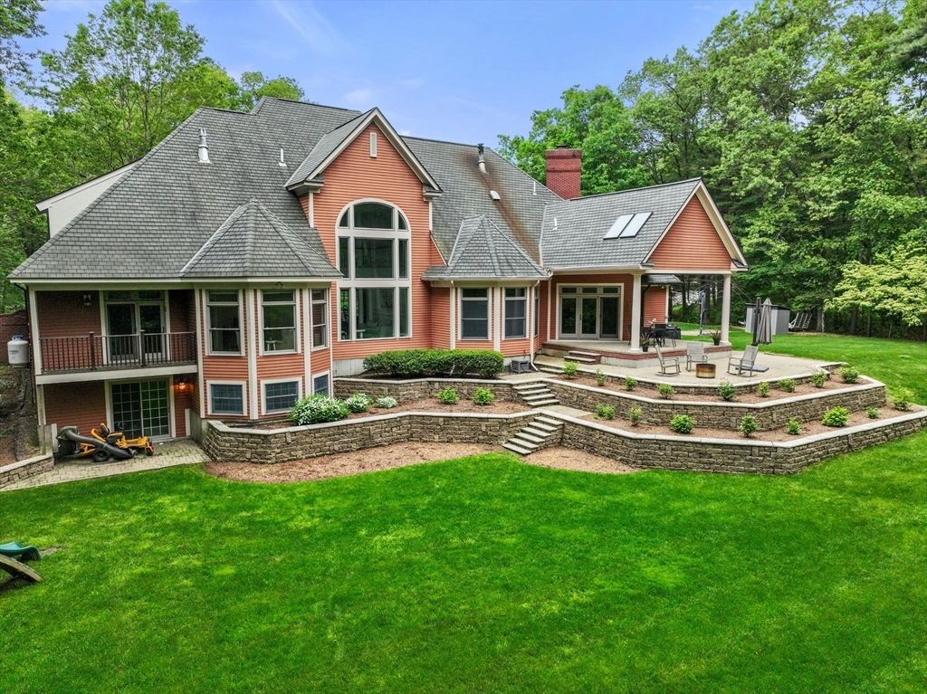 Property Photo: 20 Flint Rd MA 01742