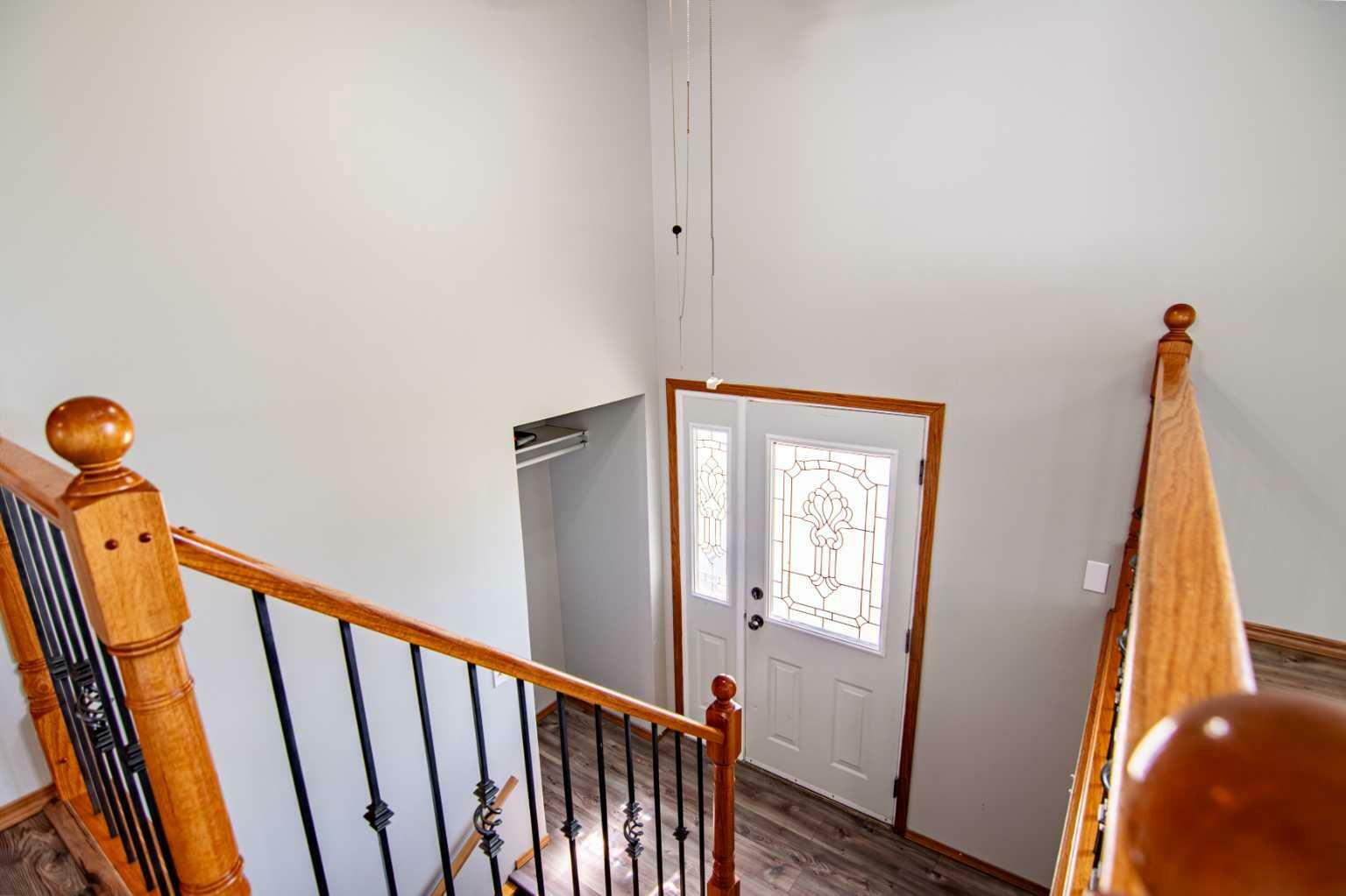 Property Photo: 5832 69 AB T4P 1C4