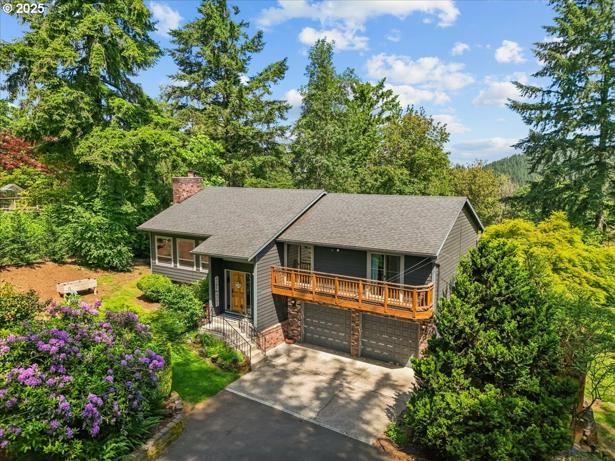 Property Photo: 19555 SE Debora Dr OR 97089