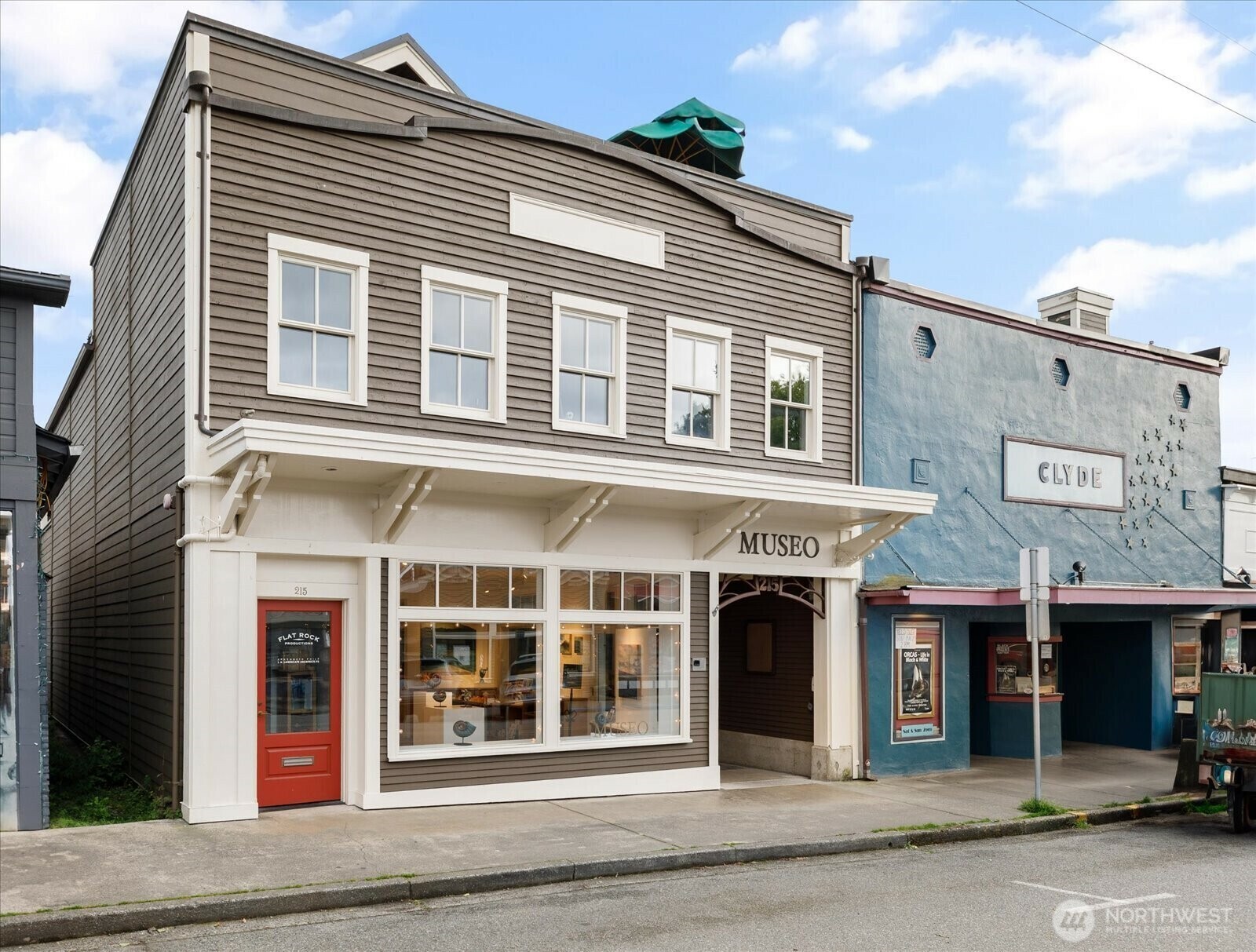 215  1st Street  Langley WA 98260 photo