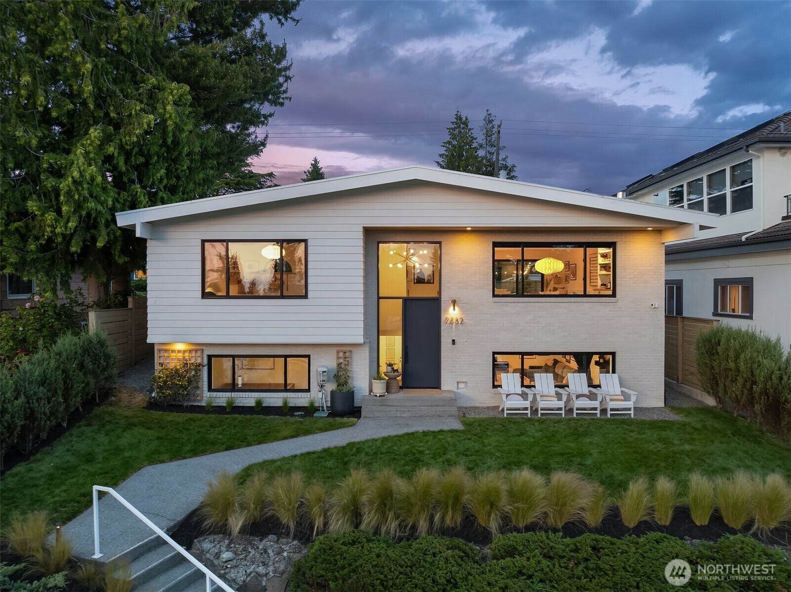 2332  47th Avenue SW  Seattle WA 98116 photo