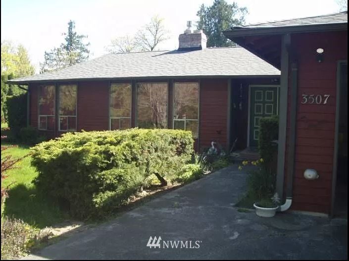 Property Photo:  3507  Monticola Drive  WA 98310 