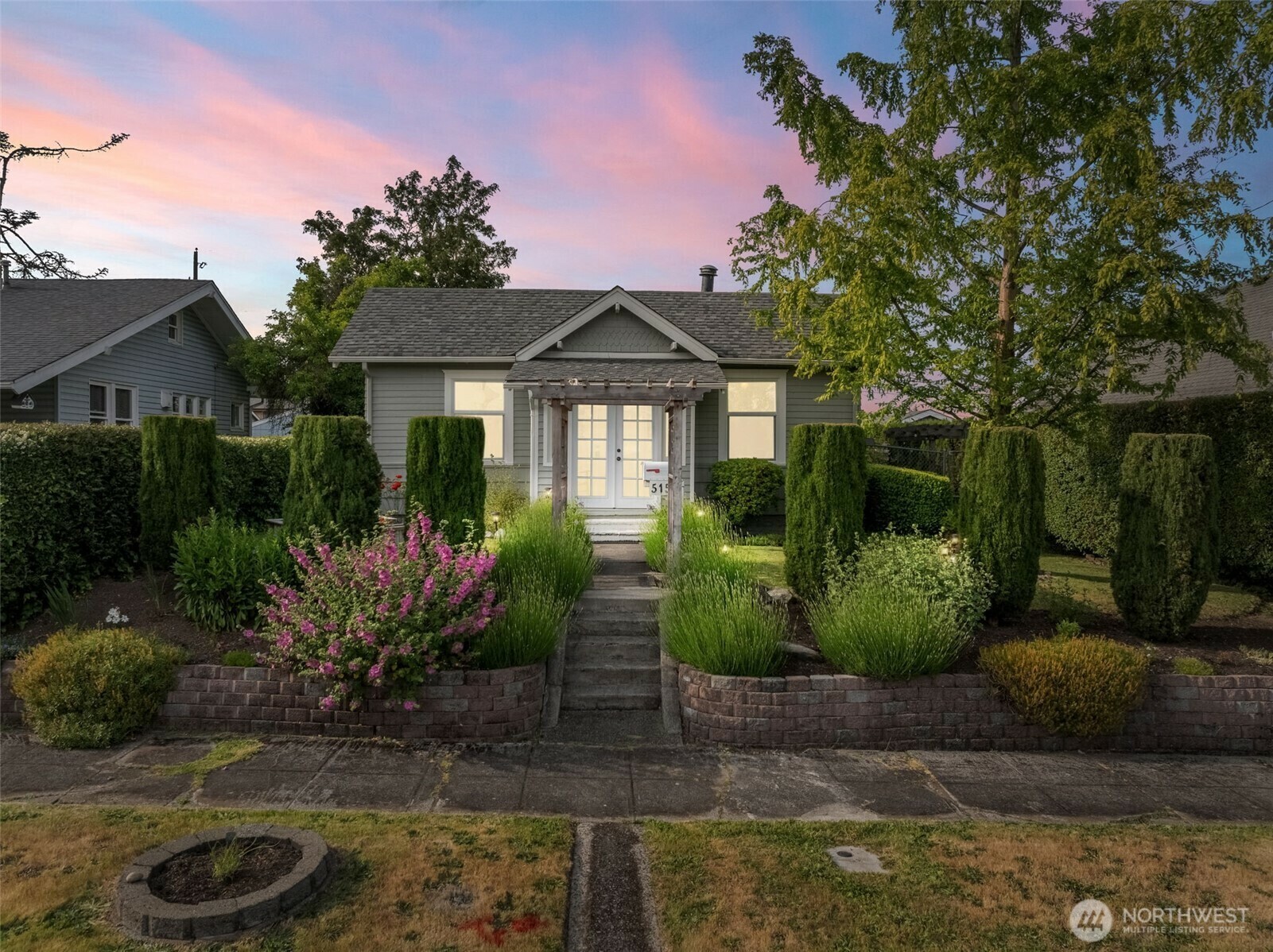 Property Photo: 515 S 57th Street WA 98408