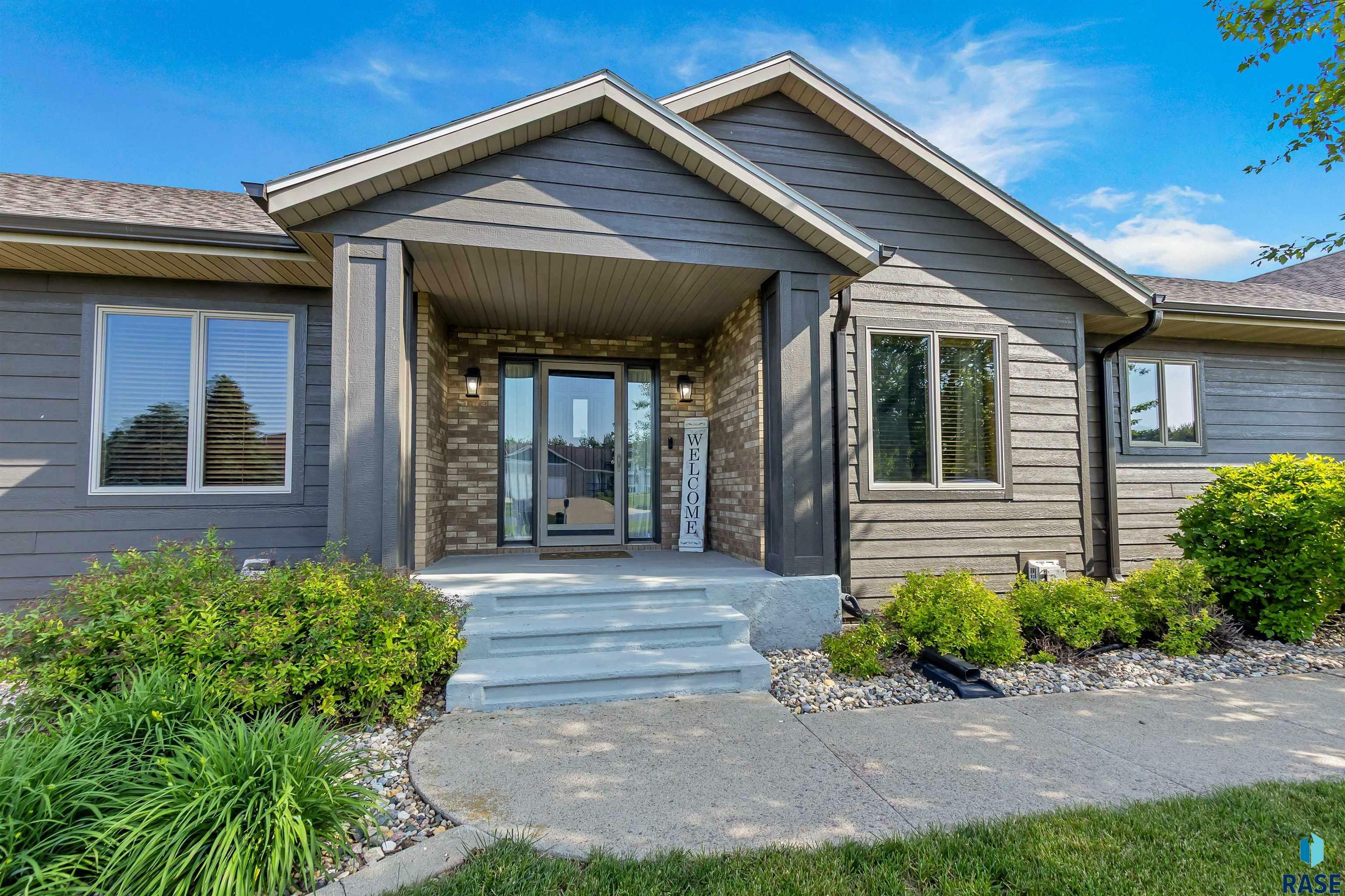 47862 Atterbury Ct  Harrisburg SD 57032 photo