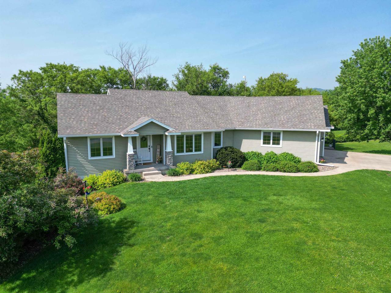 Property Photo: W4045 Bostwick Lane WI 54669