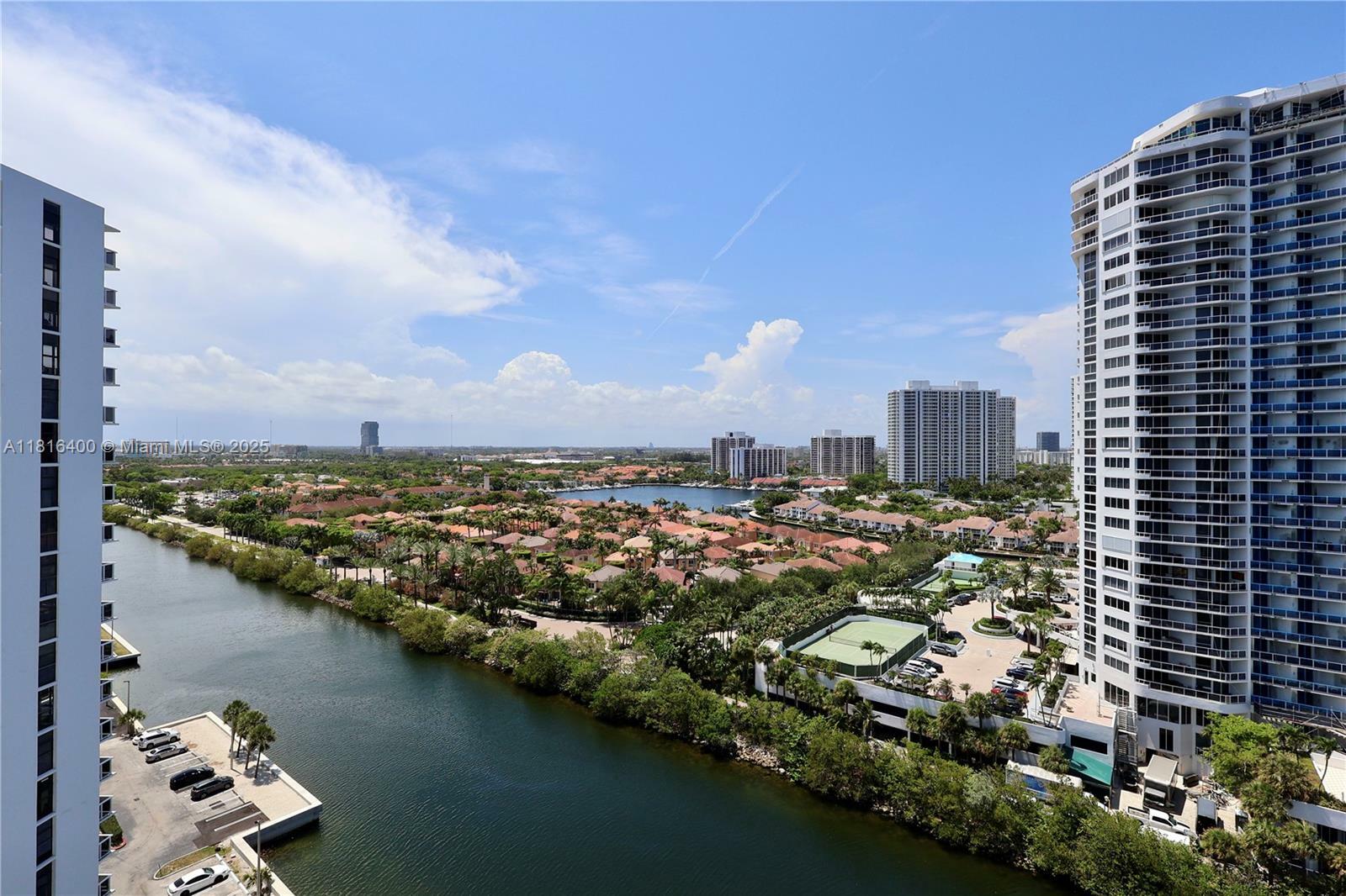 Property Photo:  20515 E Country Club Dr 1841  FL 33180 