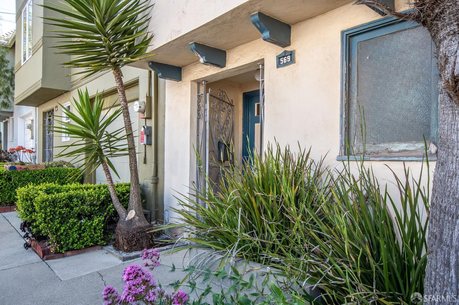 Property Photo: 569 Peralta Avenue CA 94110