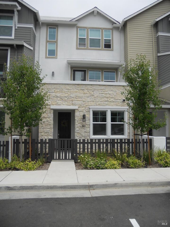 451 Semillon Lane  Santa Rosa CA 95403 photo