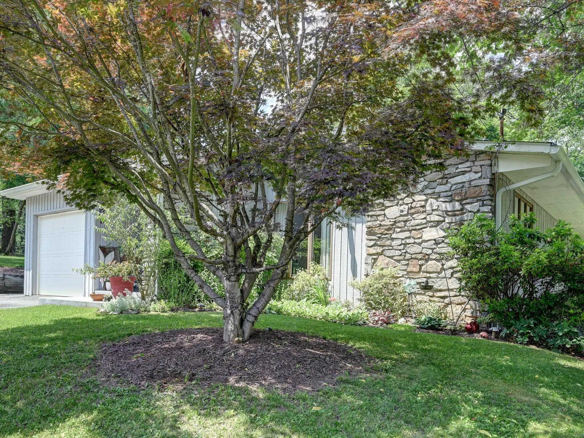 Property Photo:  110 Aurora Drive  NC 28805 