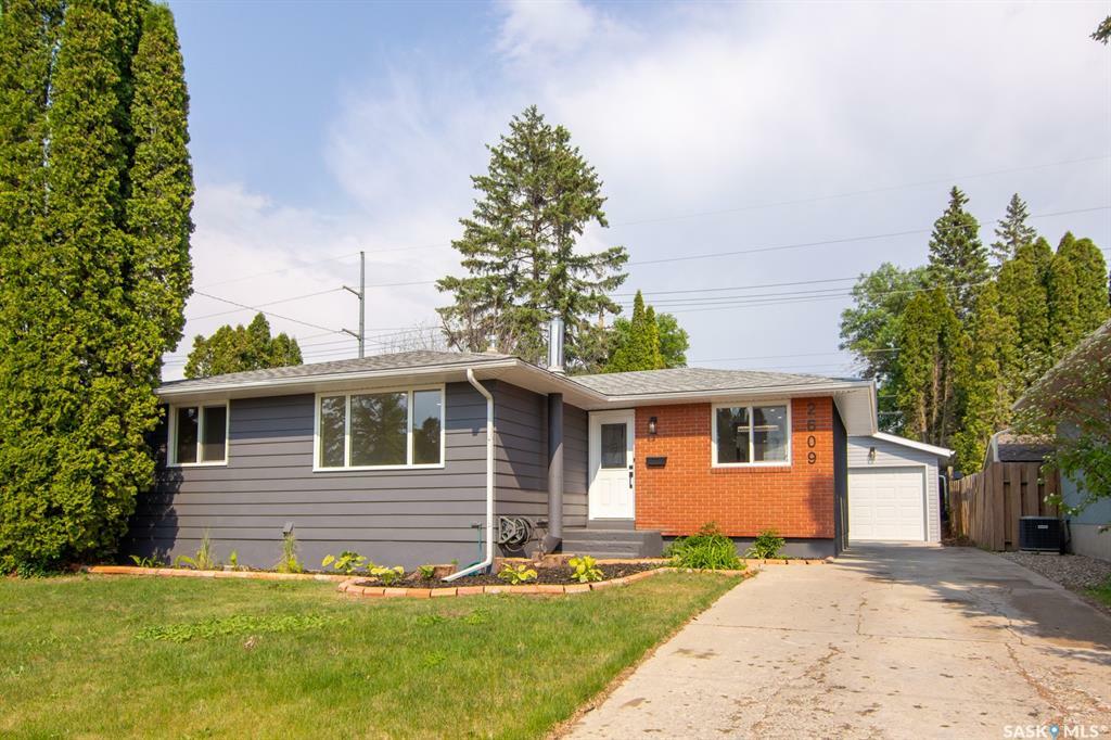 2609 Woodward Avenue  Saskatoon SK S7J 2E6 photo