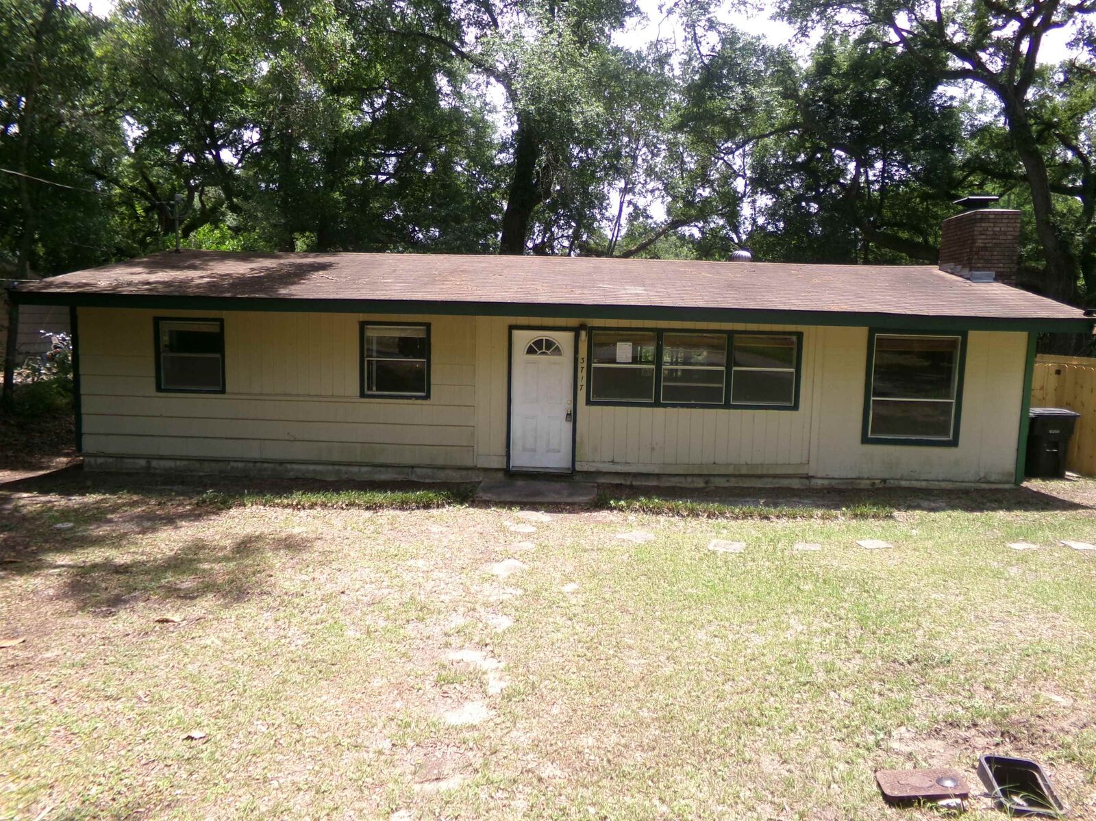Property Photo:  3717 Shoreline Drive  FL 32305 