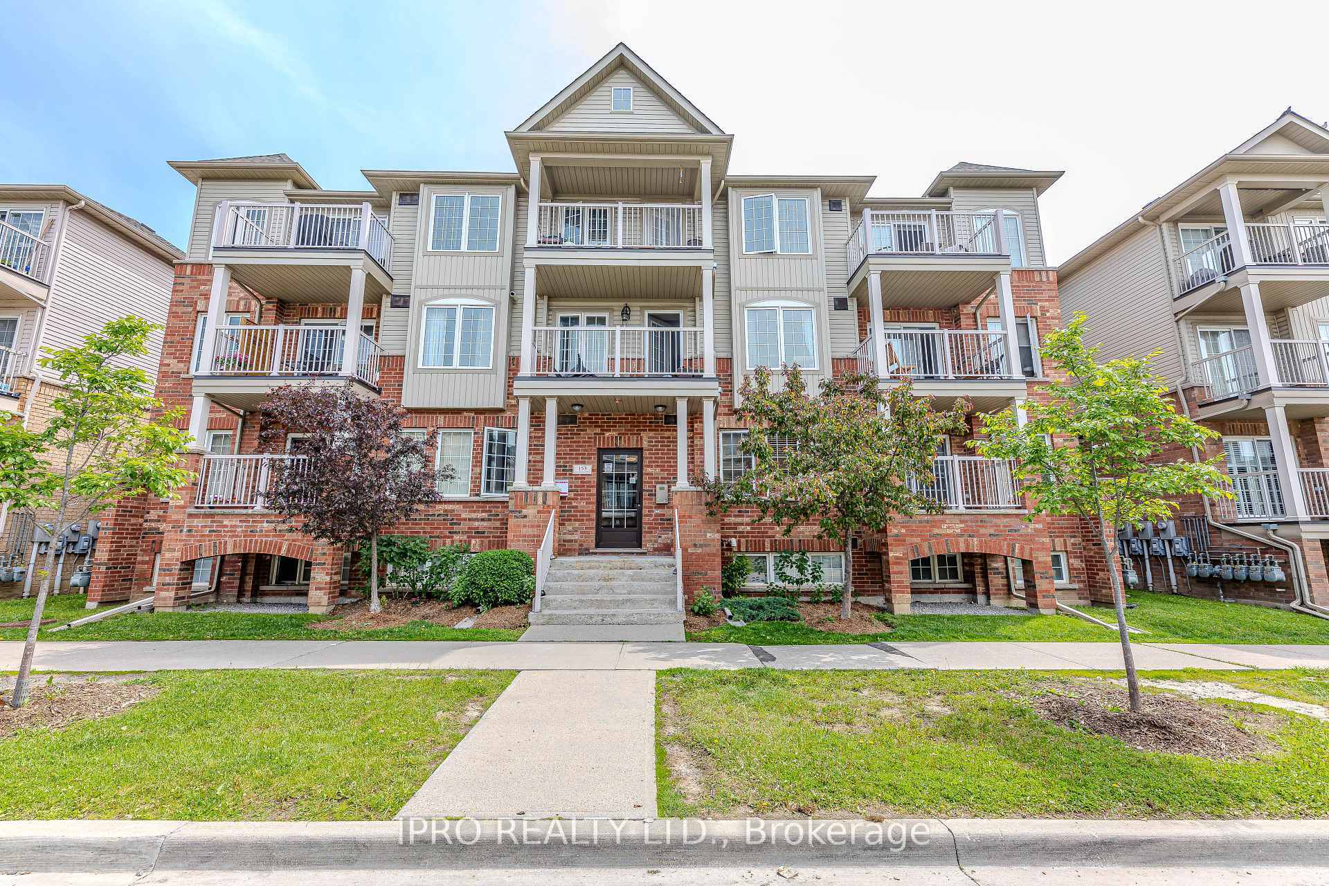 153 Isaac Devins Boulevard 2  Toronto ON M9M 0C5 photo