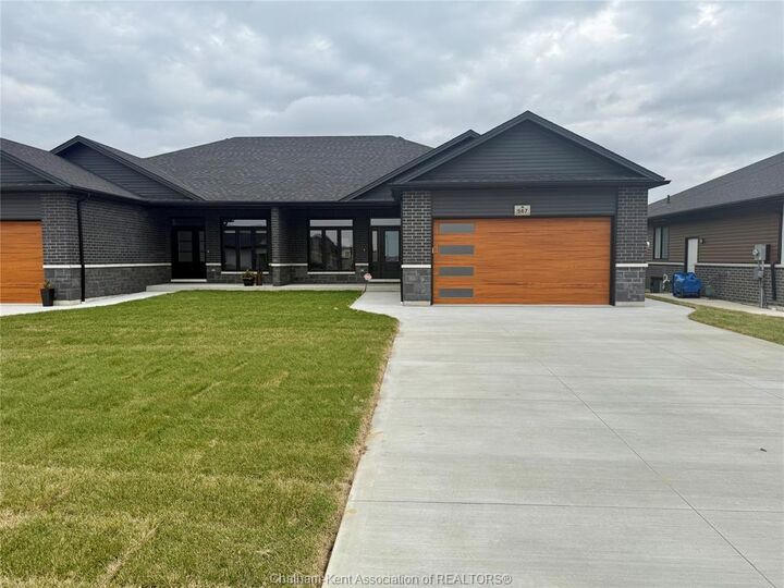 567 Keil Trail North  Chatham ON N7L 0G8 photo