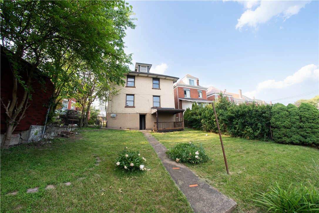 Property Photo: 222-224 Alice St PA 15210
