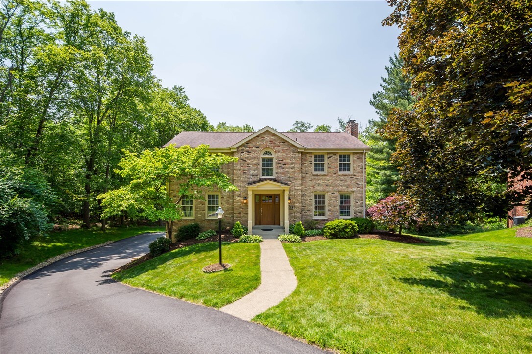 Property Photo: 511 Clubview Dr PA 15317