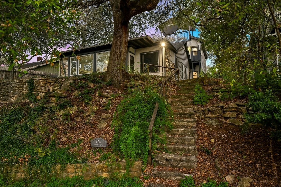 Property Photo: 525 Barton Blvd TX 78704