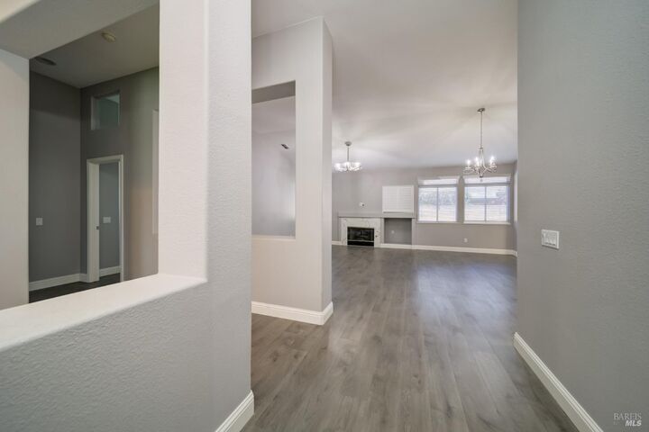 Property Photo: 142 Bounty Lane CA 95687