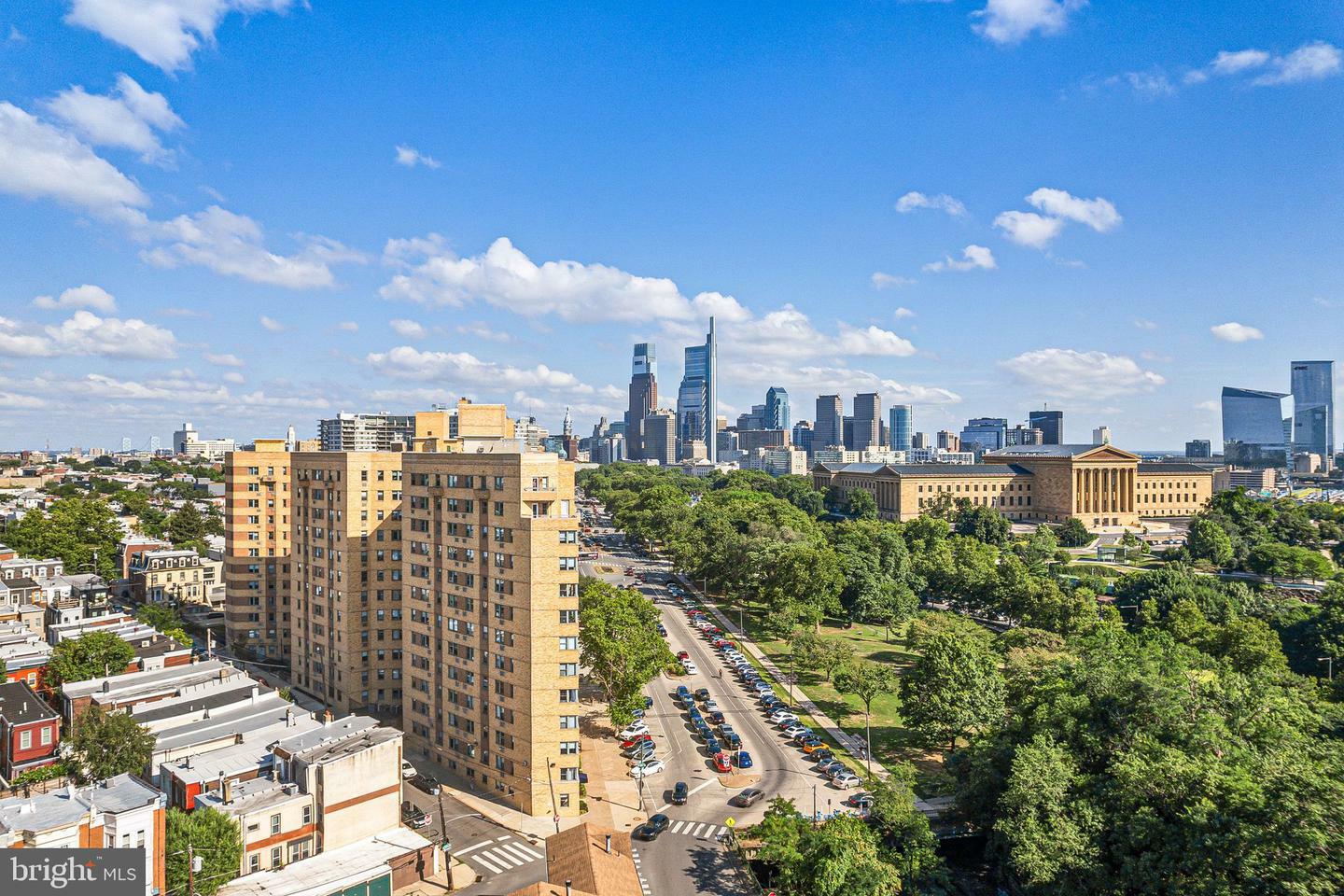 Property Photo: 2601 Pennsylvania Avenue 924 PA 19130