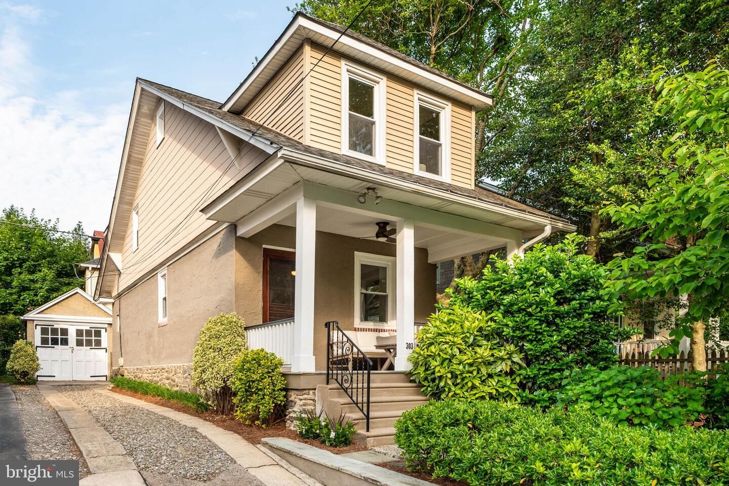 Property Photo:  303 Conway Avenue  PA 19072