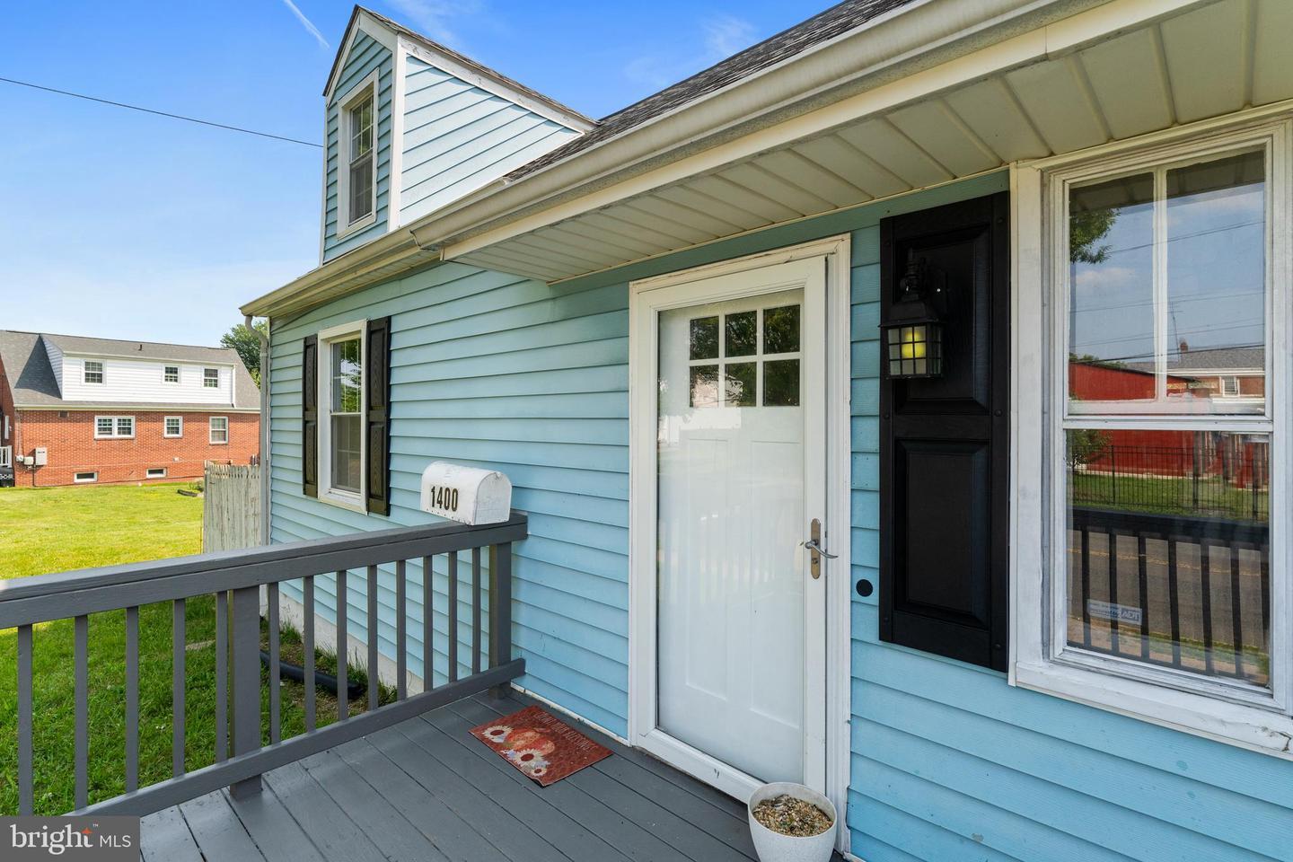 Property Photo: 1400 Airport Avenue VA 22401