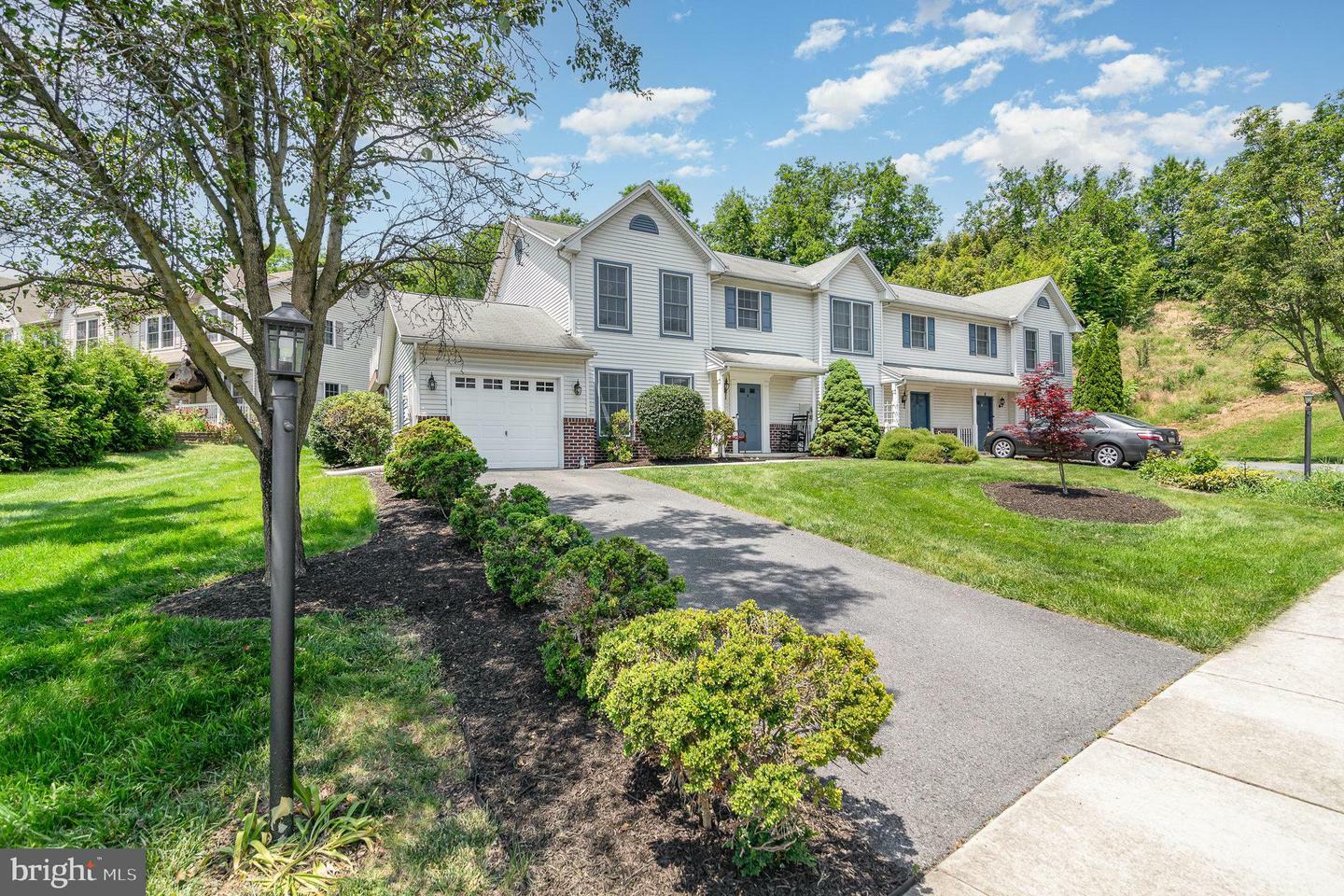 Property Photo: 2 Lenox Court PA 17050
