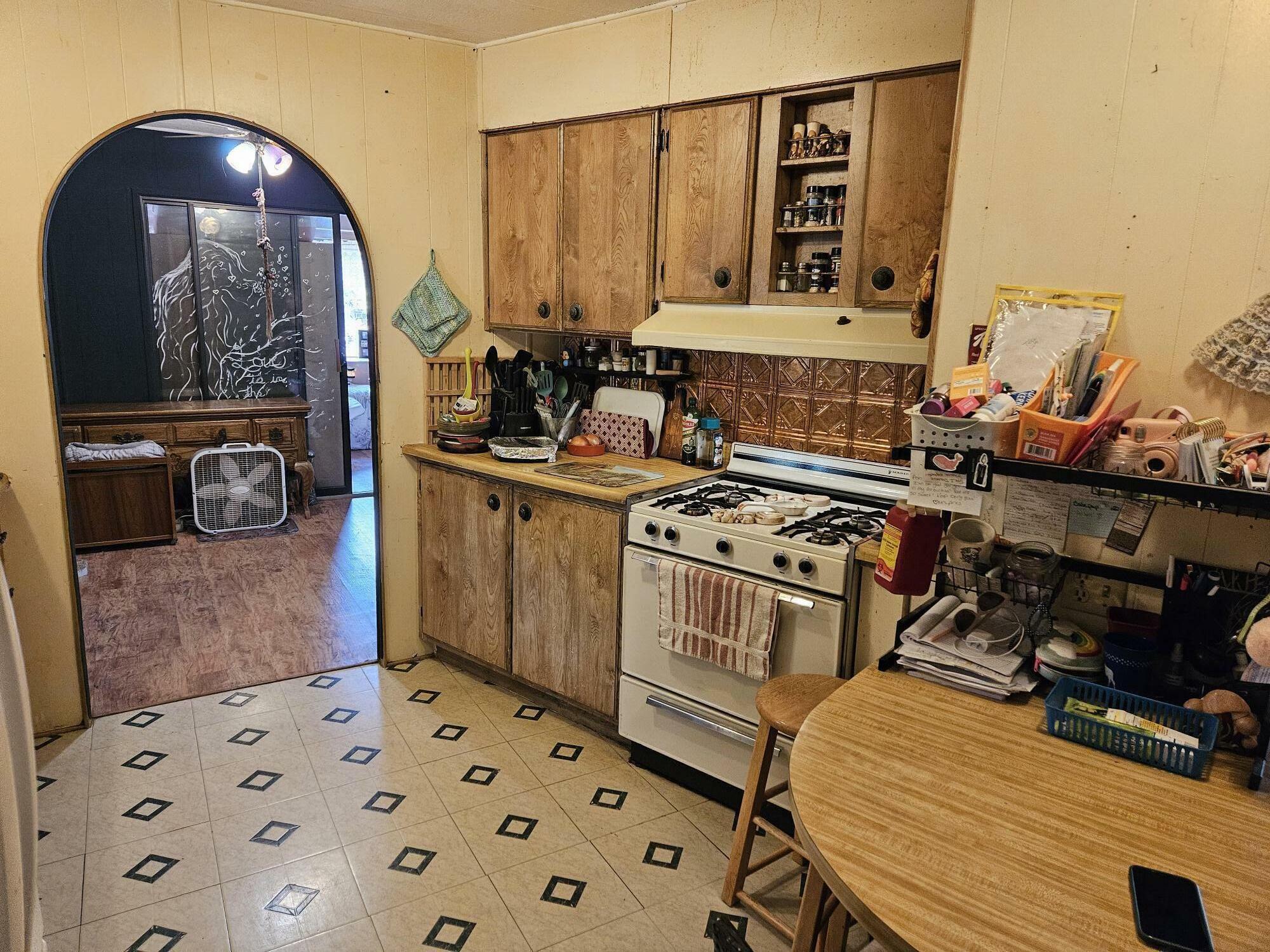 Property Photo: 1503 N Convair Drive AZ 85541