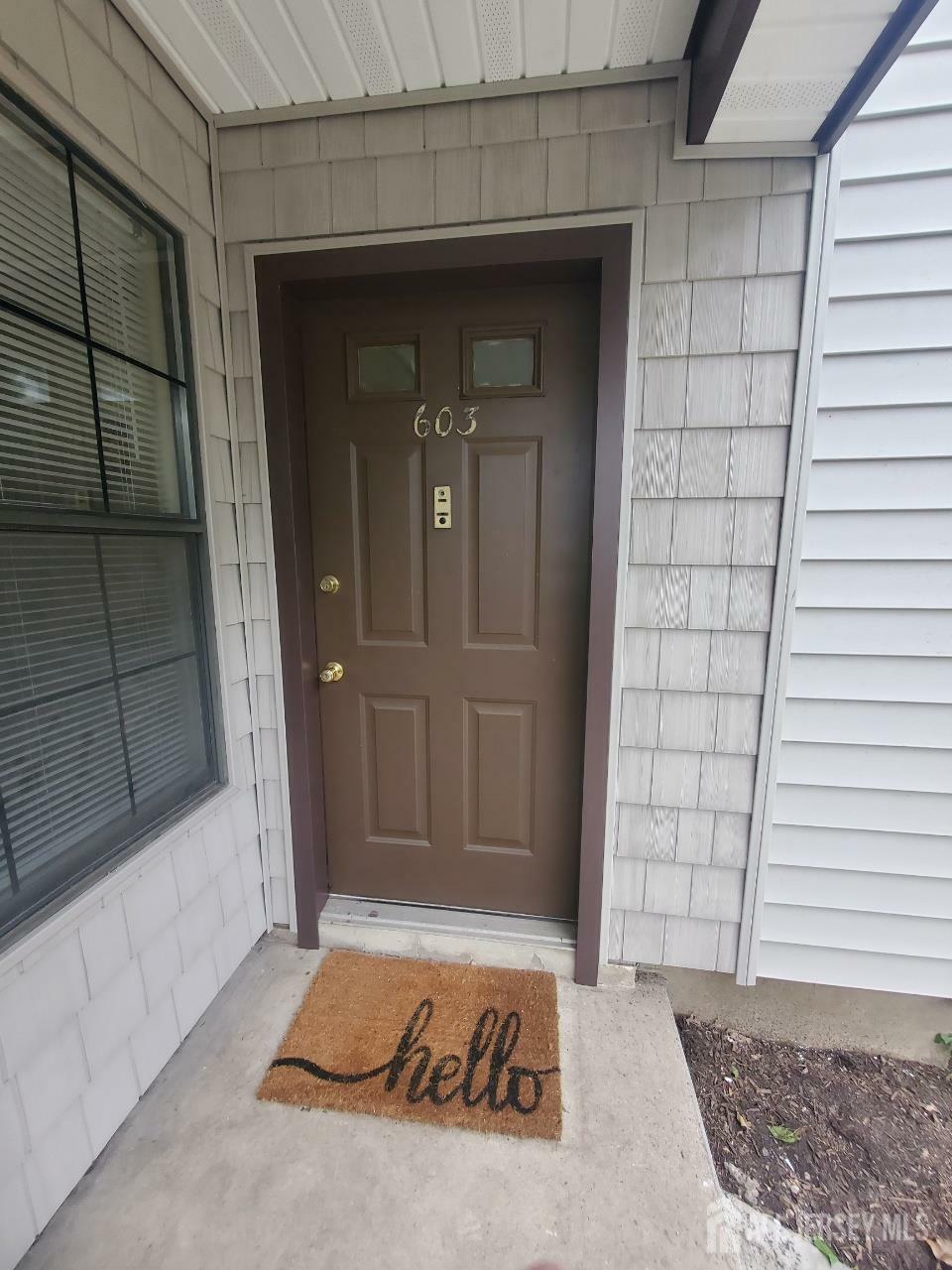 Property Photo: 603 Woodbridge Commons Way NJ 08830