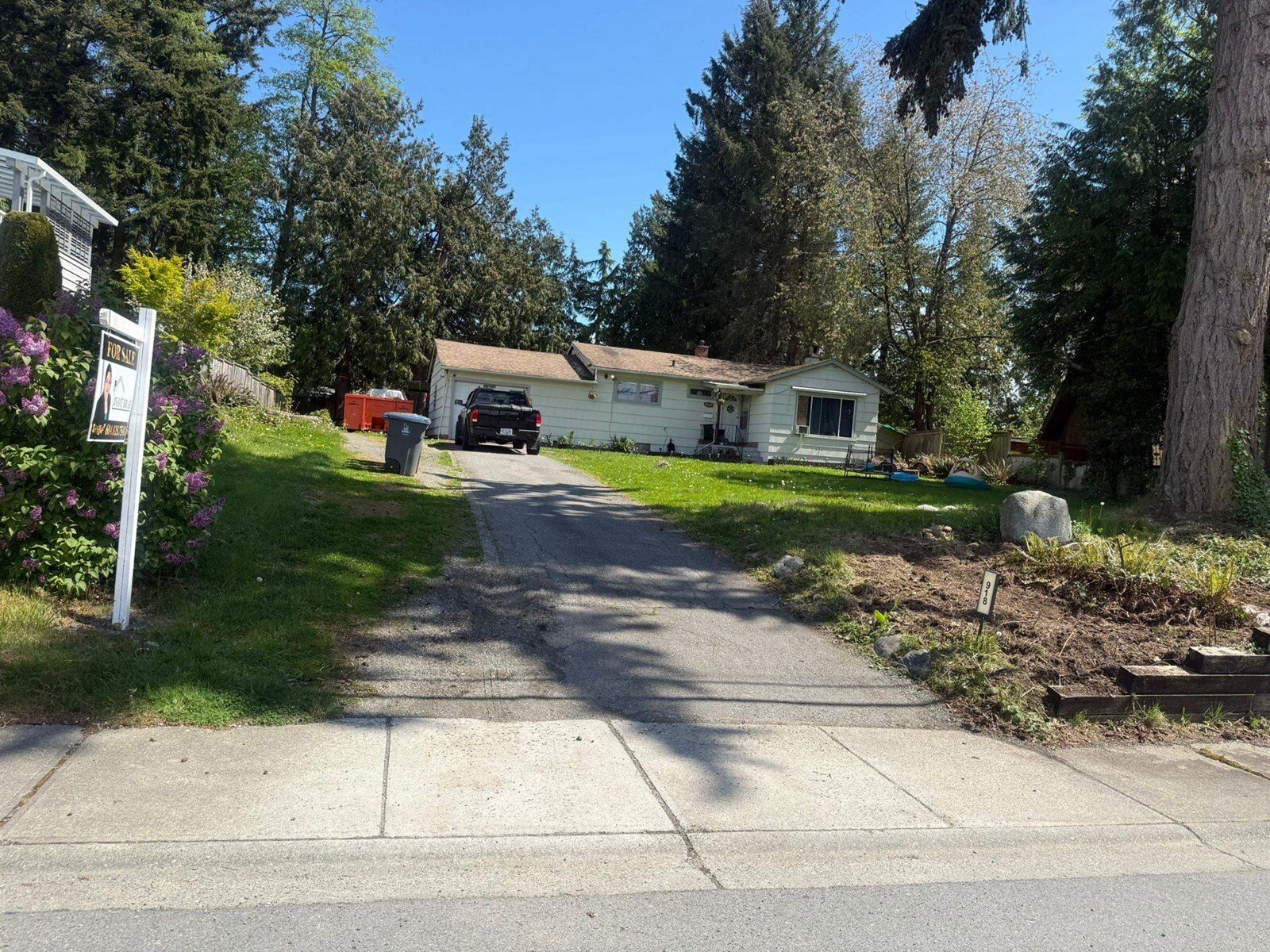 Property Photo: 918 164 BC V4A 4Y5