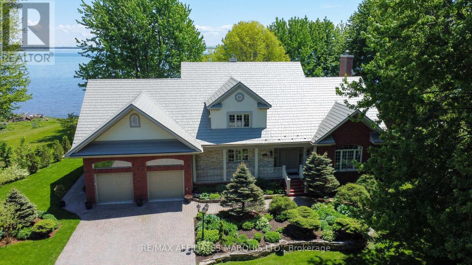 Property Photo: 20562 Old Montreal Road ON K0C 2C0