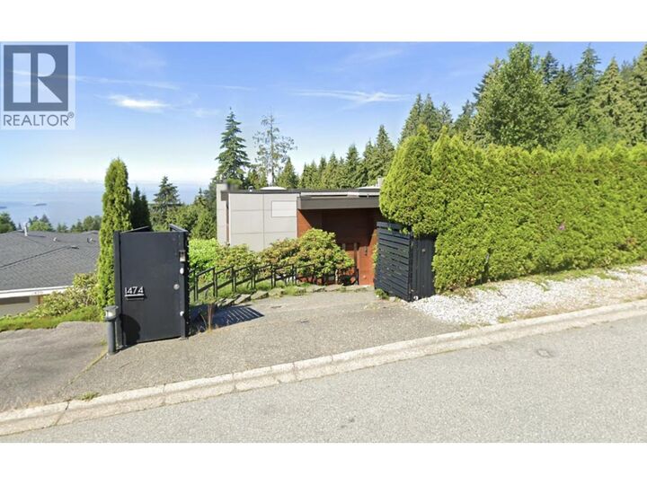 Photo de la propriété:  1474 Bramwell Road  BC V7S 2N9 