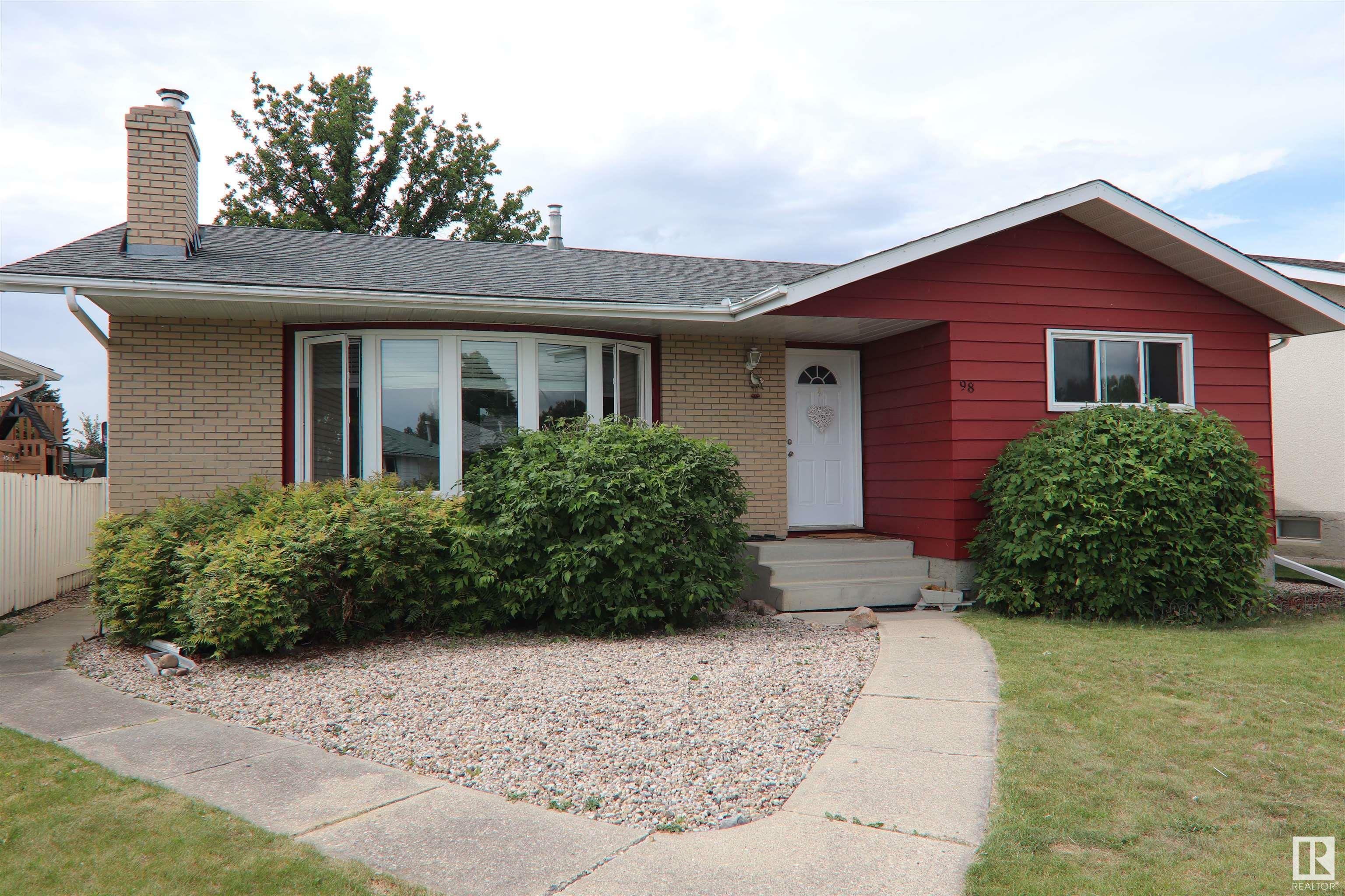 98 Waverley Crescent  Spruce Grove AB T7X 1P3 photo