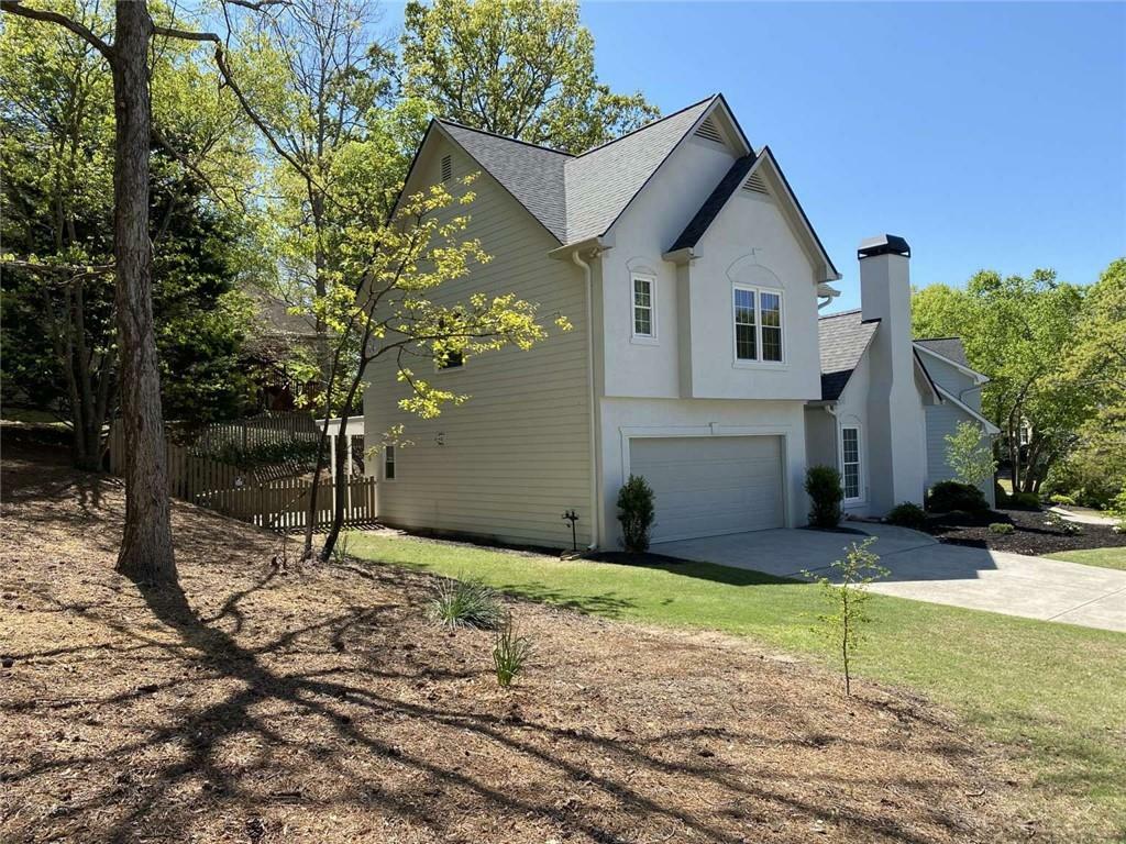 Property Photo: 3040 Ivey Oaks Lane GA 30076