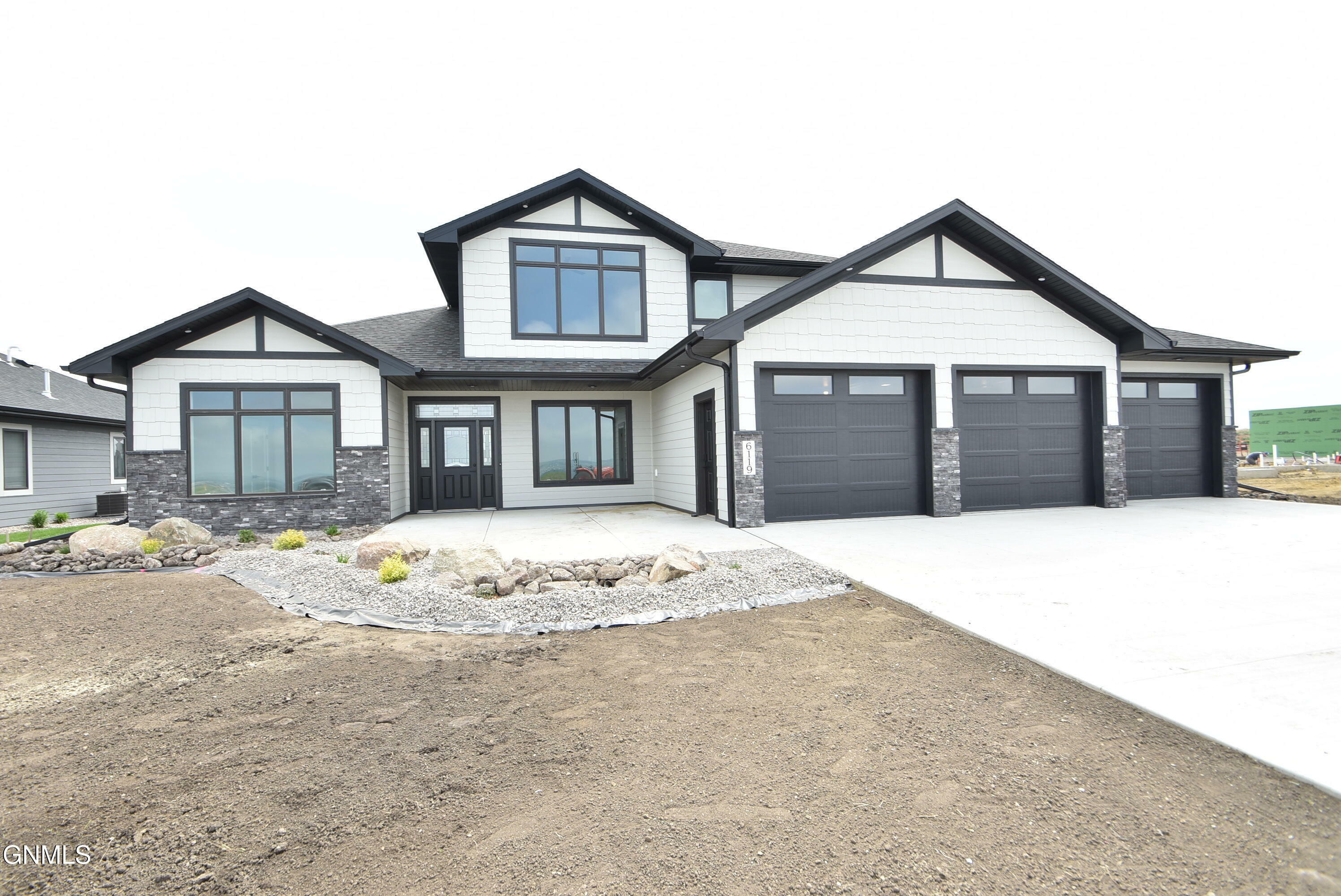 6119 Crested Butte Road  Bismarck ND 58503 photo