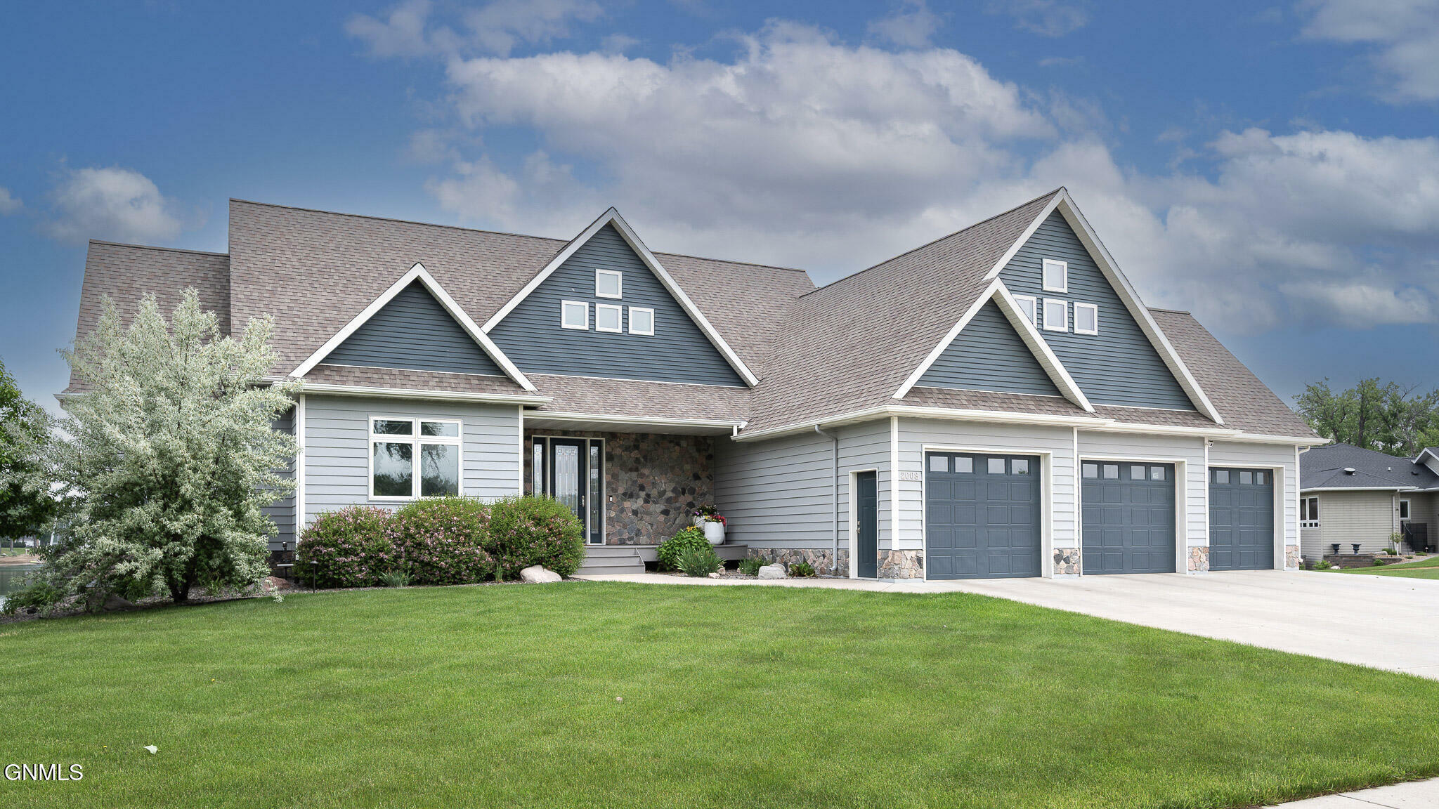 Property Photo: 2008 Larson Road ND 58504