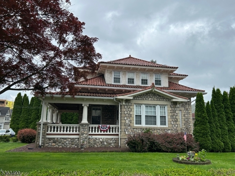 Property Photo:  21 Lincoln Ave  NJ 07801 