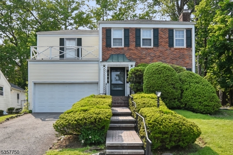 543 Hartford Ct  South Orange Village Twp. NJ 07079 photo