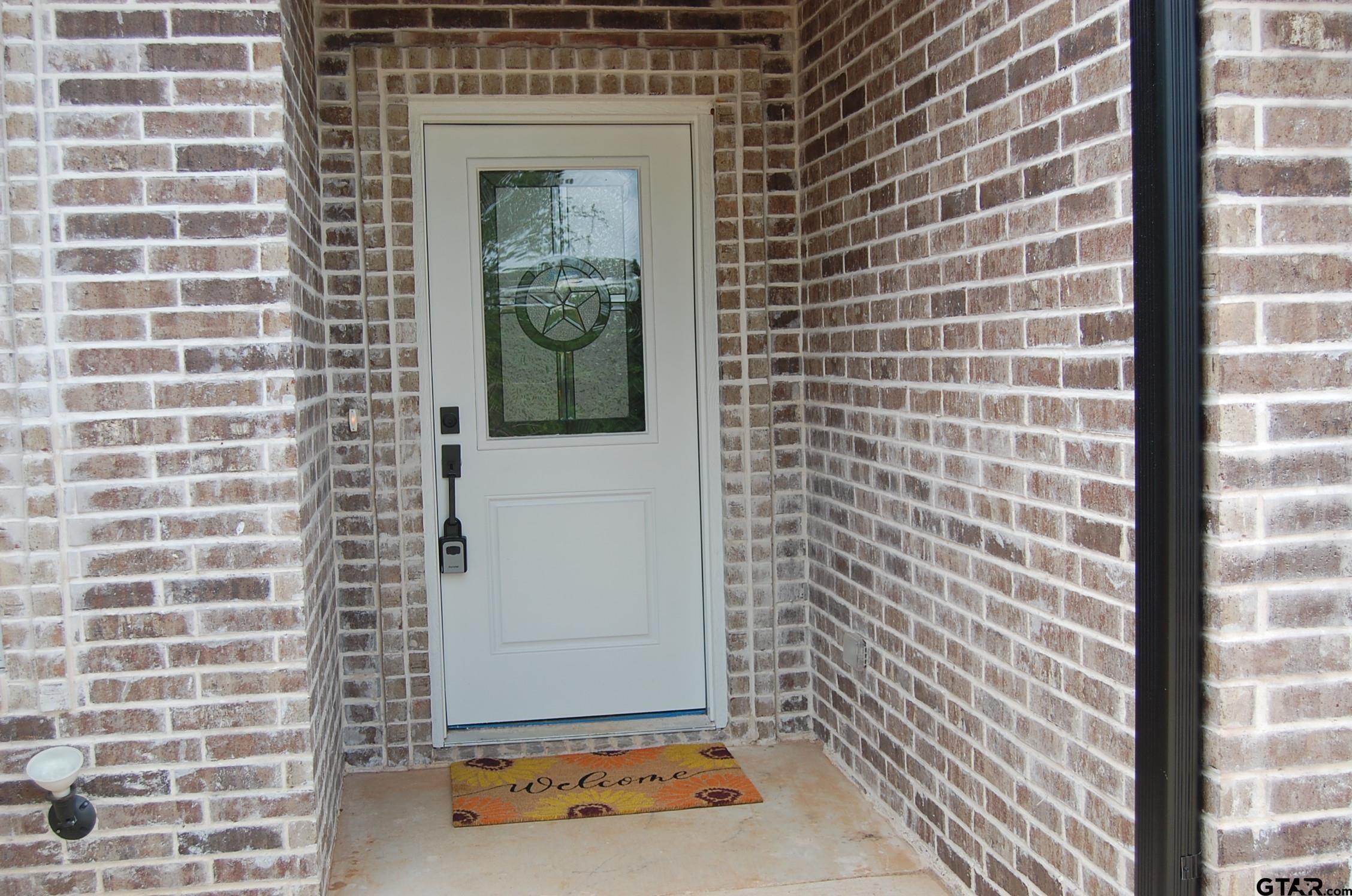Property Photo: 4100 Sue Bell Lake Road TX 75670