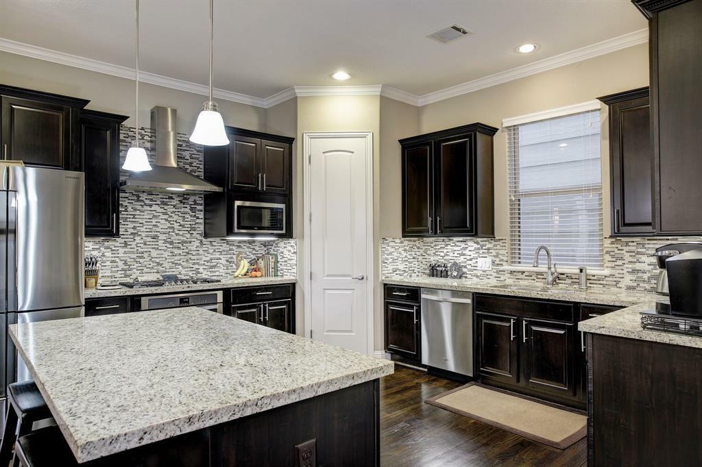 Property Photo:  1031 W 21st Street C  TX 77008 