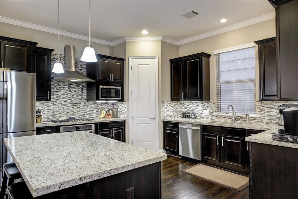 Property Photo:  1031 W 21st Street C  TX 77008 