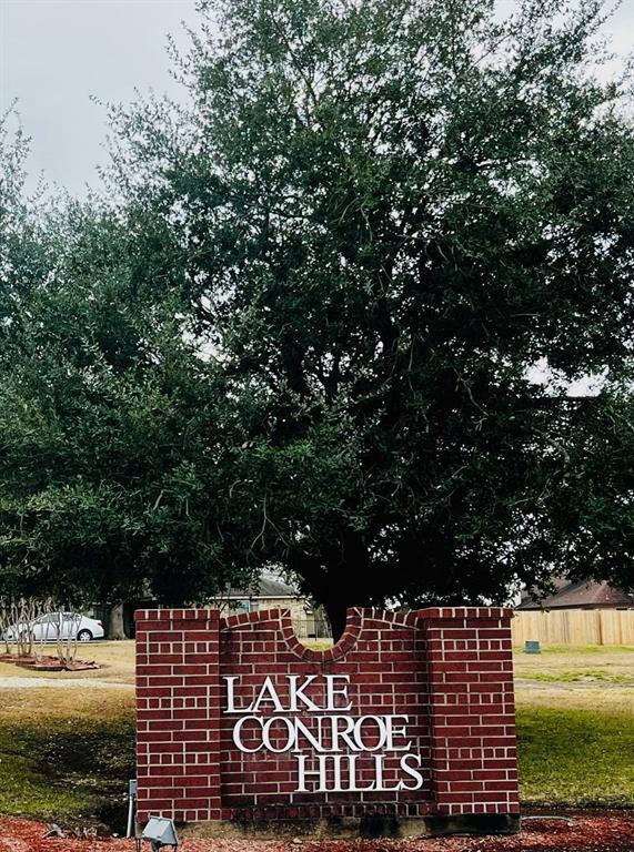 Property Photo: 13198 Bunker Hill Drive TX 77318