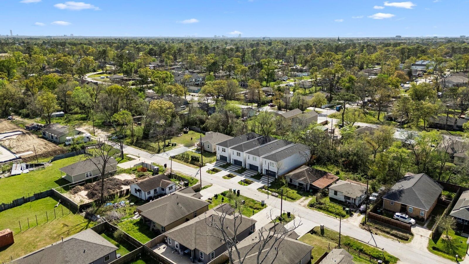 Property Photo:  6302 Ezzard Charles Lane  TX 77091 