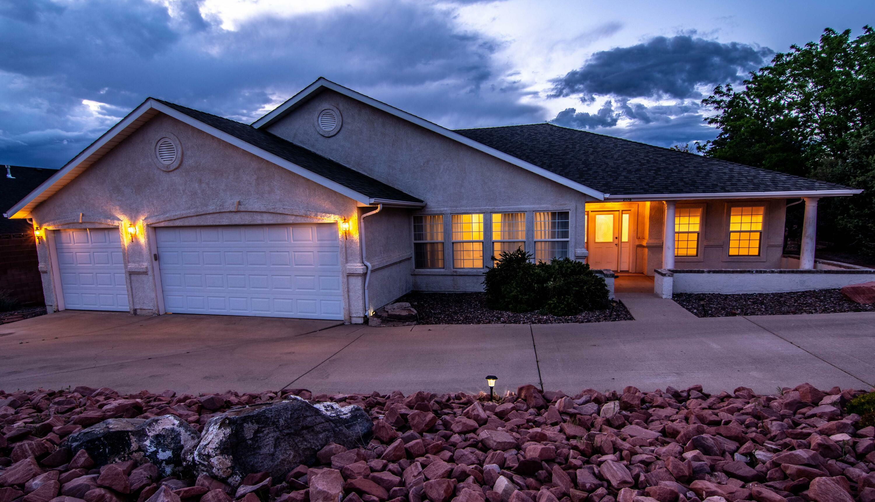 Property Photo: 2176 W Heather Ln UT 84720